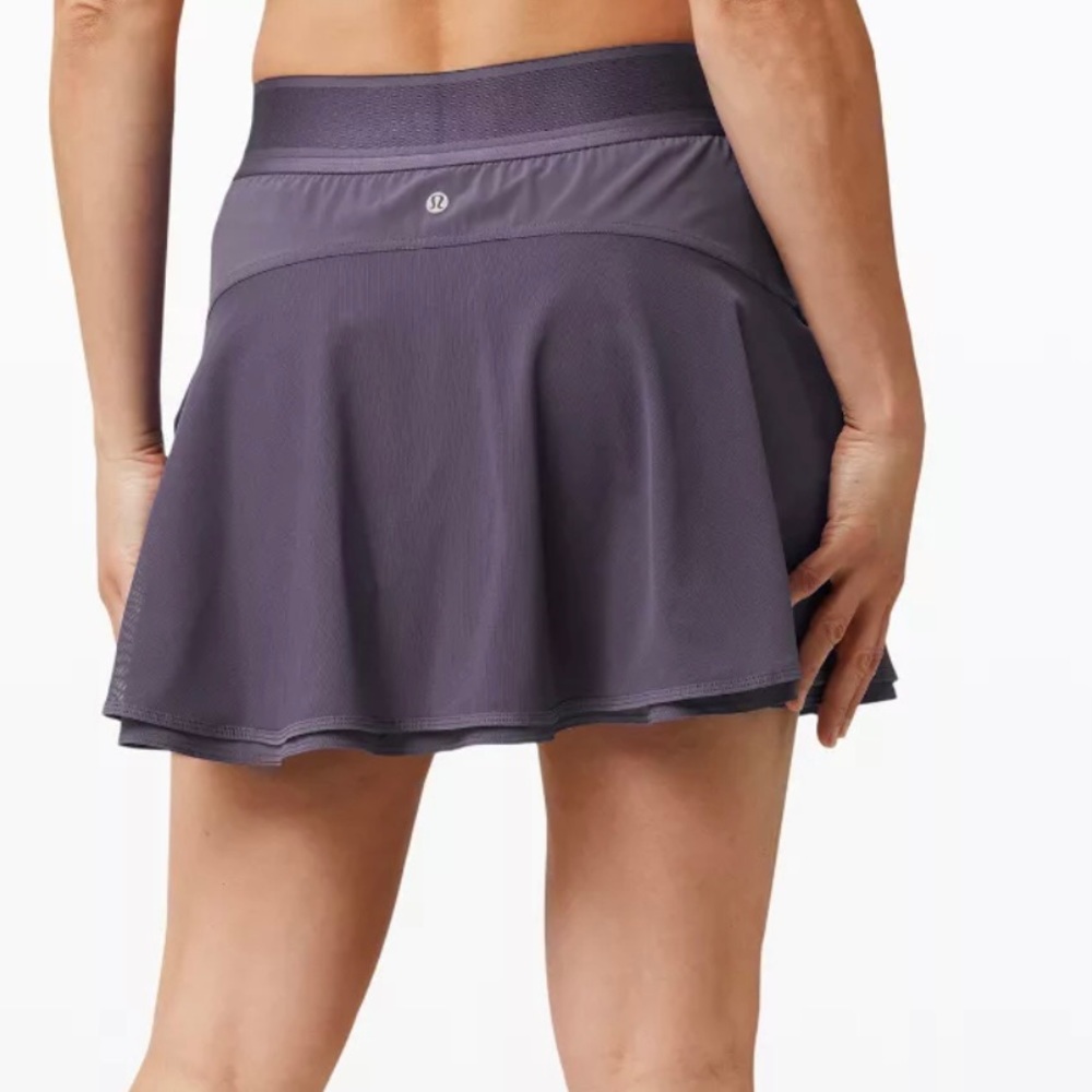 Lululemon Morning Match Skirt, size 6Tall in Midnight Orchid EUC - Picture 2 of 5